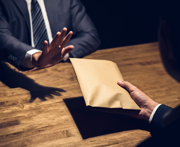 South Africans, at every level called to ‘rise up’ in the fight against corruption
